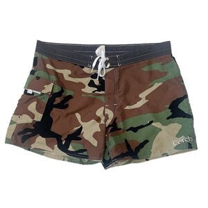 Vintage Torch Y2K camo lace up cargo pocket board shorts size 9